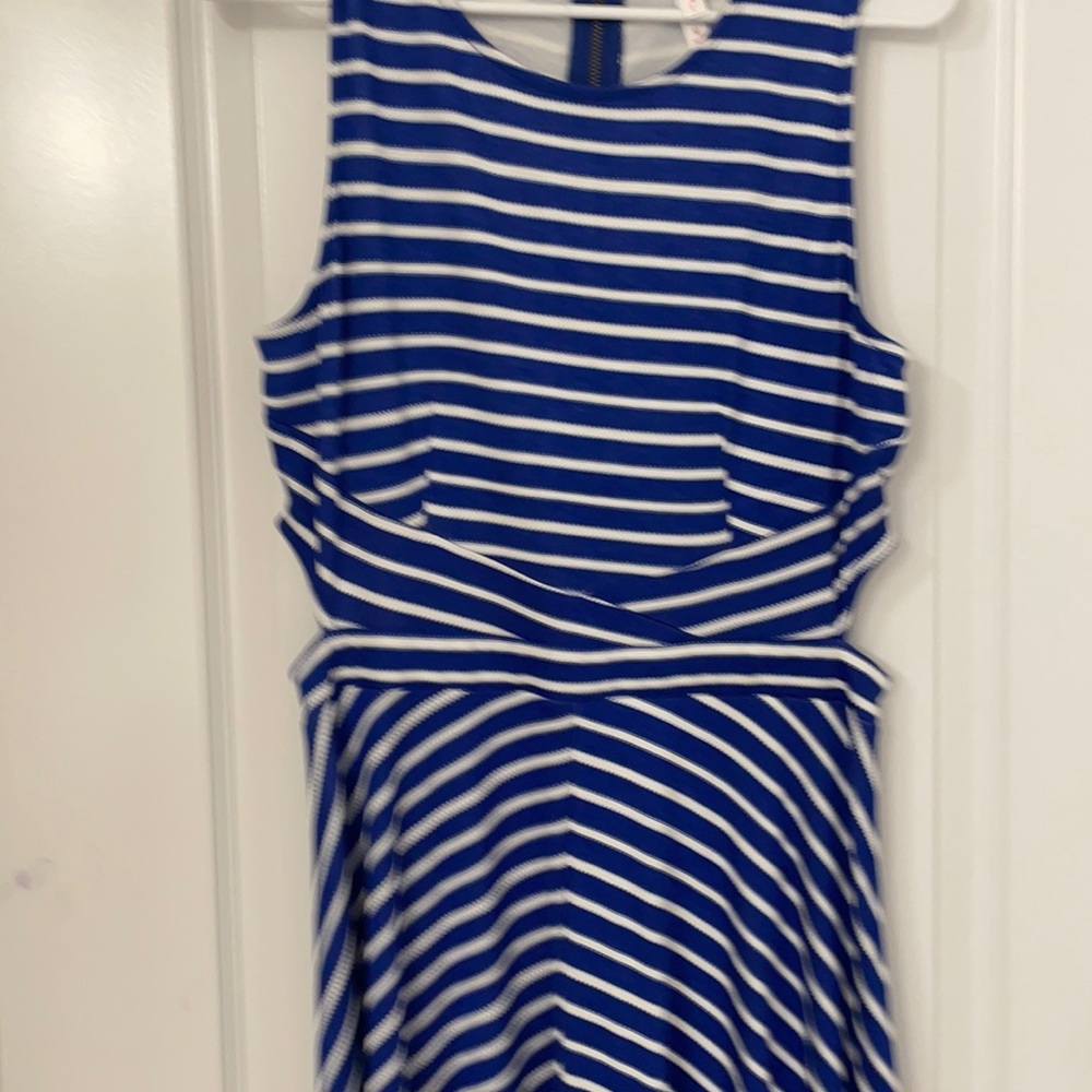 Xhilaration cut out dress